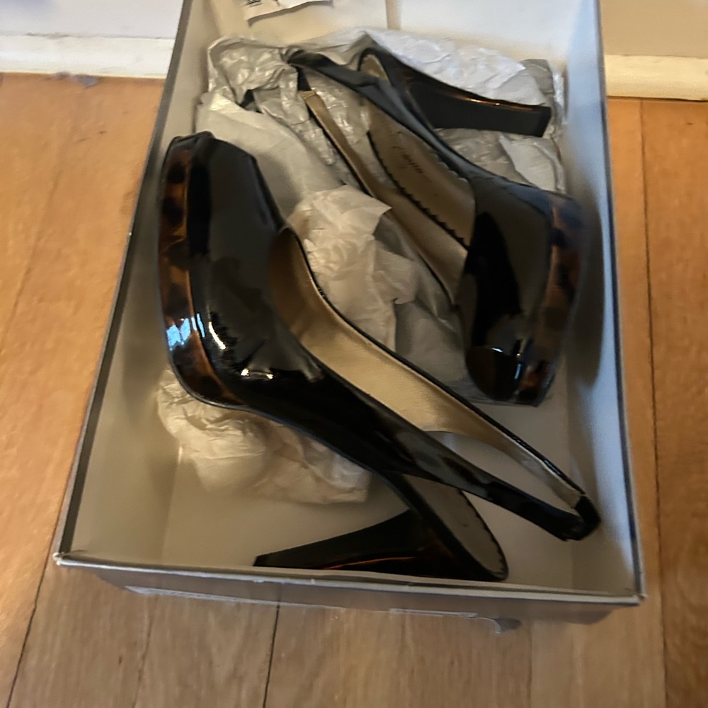 Jessica Simpson Black Patent Slingback Heels